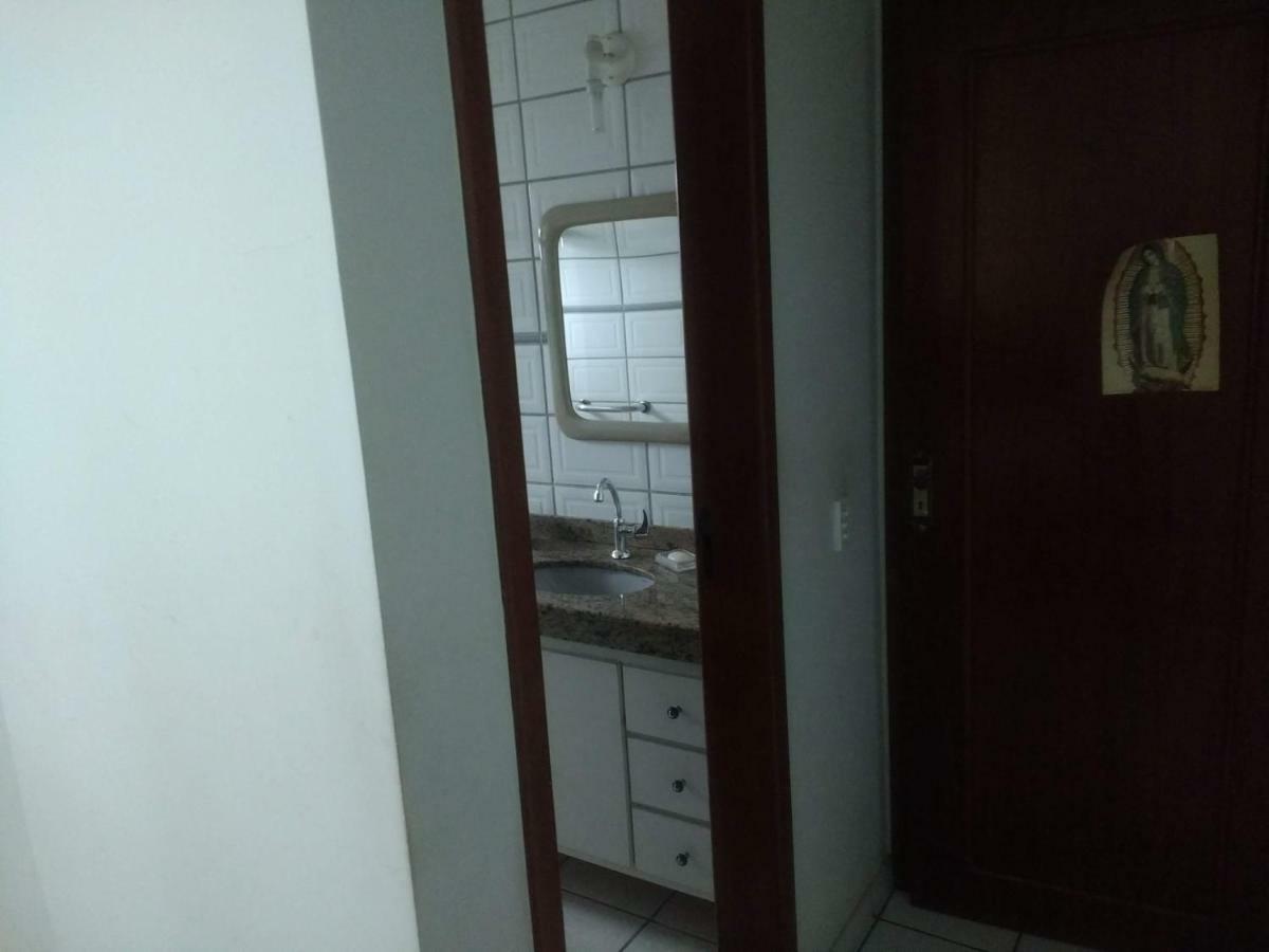 Quartos Em Casa Proxima A Praia Вила Веля Екстериор снимка